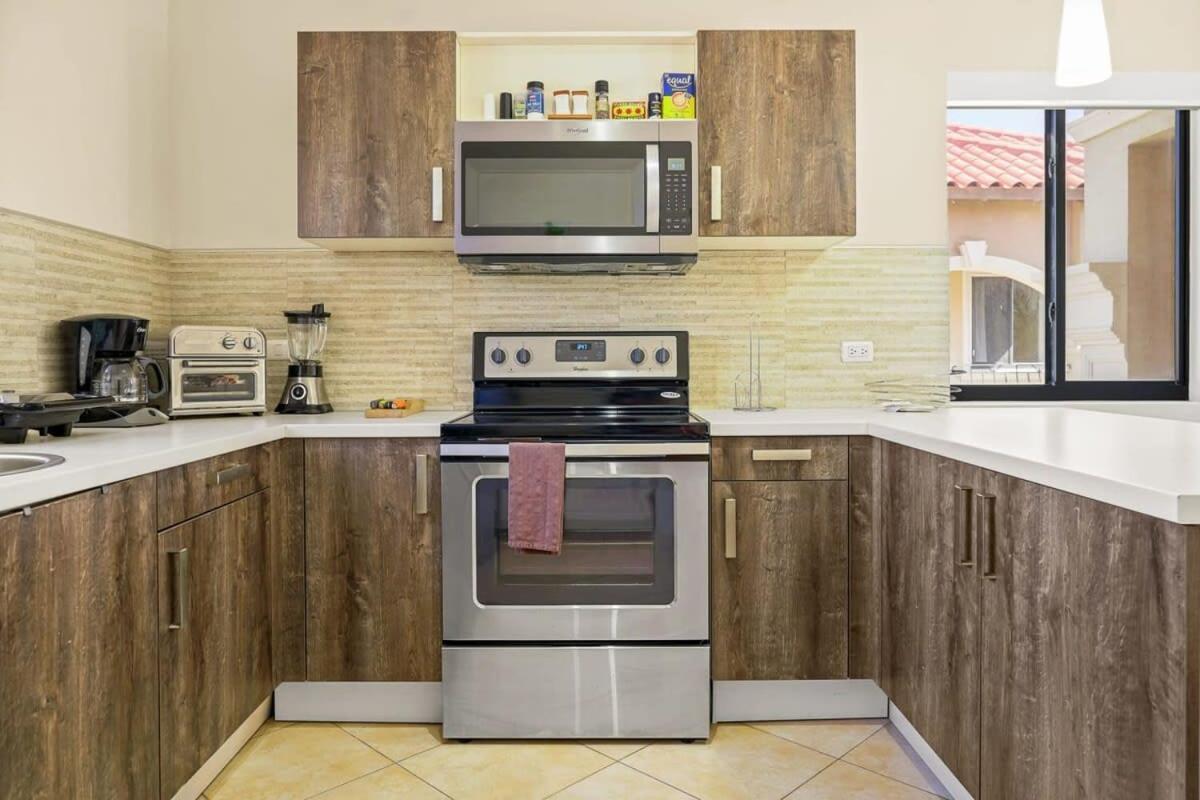 Wonder Apartment In Gold Coast With Private Pool 棕榈滩 外观 照片
